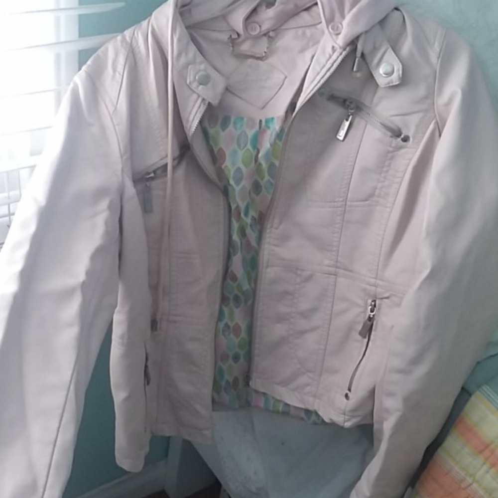 Pale pink leather jacket with hood